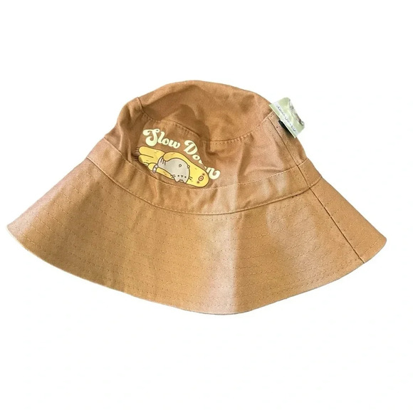 Pusheen Box Spring 2022 Exclusive Bucket Hat Slow Down Sloth, NWT - Picture 1 of 4